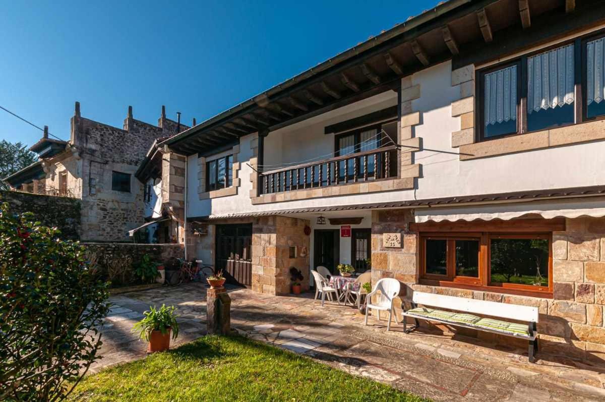 Casa rural Paco En pleno corazón de Cantabria muy cerca de la costa Carranceja Exterior foto