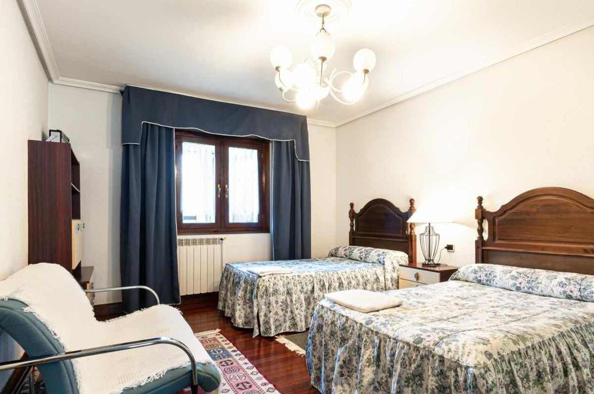 Casa rural Paco En pleno corazón de Cantabria muy cerca de la costa Carranceja Exterior foto