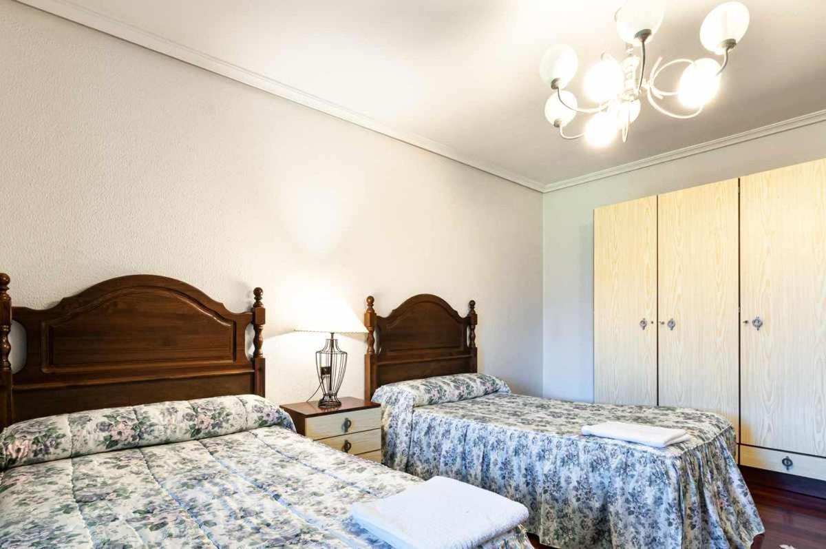 Casa rural Paco En pleno corazón de Cantabria muy cerca de la costa Carranceja Exterior foto